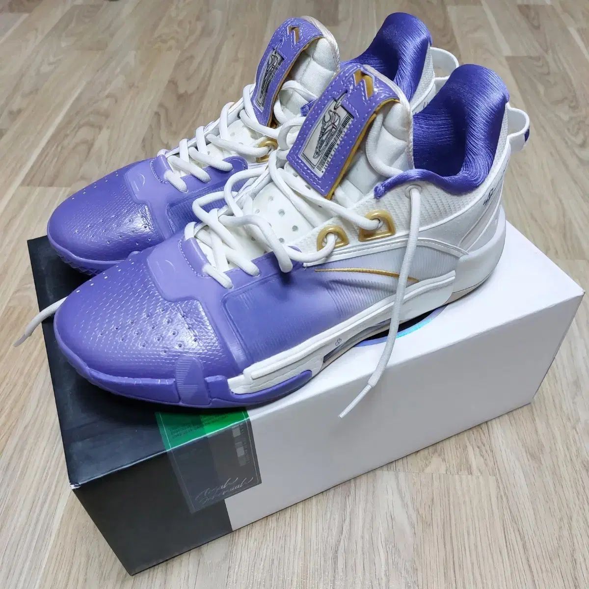 265 361度 DVD 3 バスケシューズ