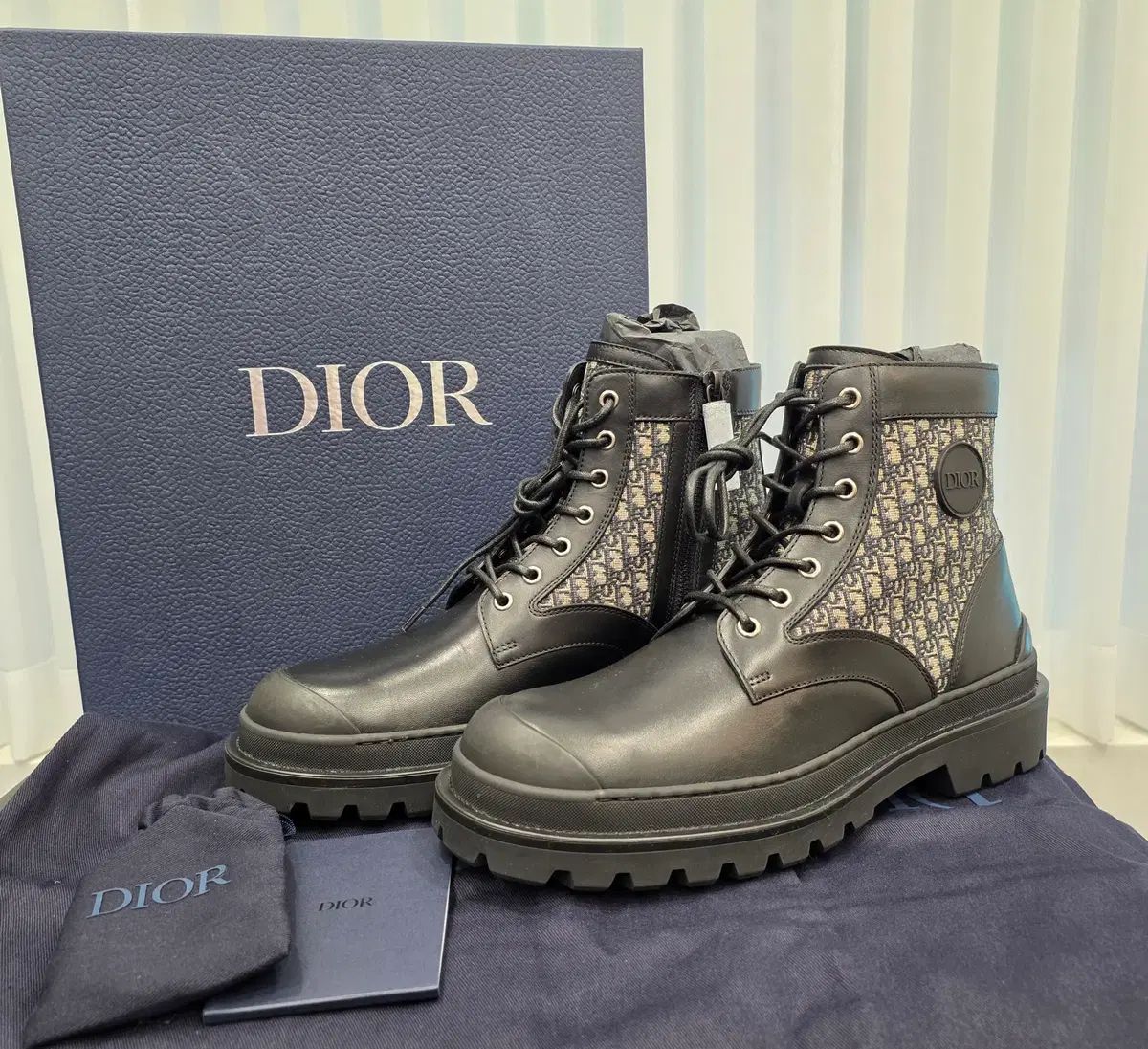 ディオール オム エクスプローラー アングルウォーカーブーツ 42号