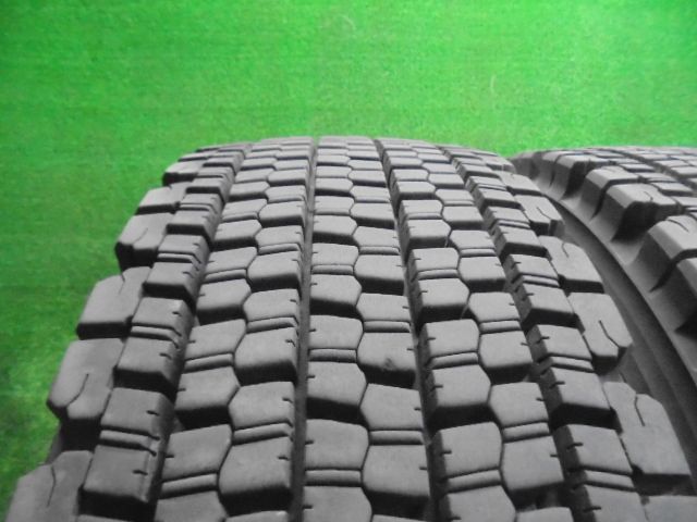 5 FE 705 AF 4 残溝13ｍｍ 製 245 80 R 17 133 131 J ブリヂストンW 900 5インチ スタッドレス2本セット LT トラック