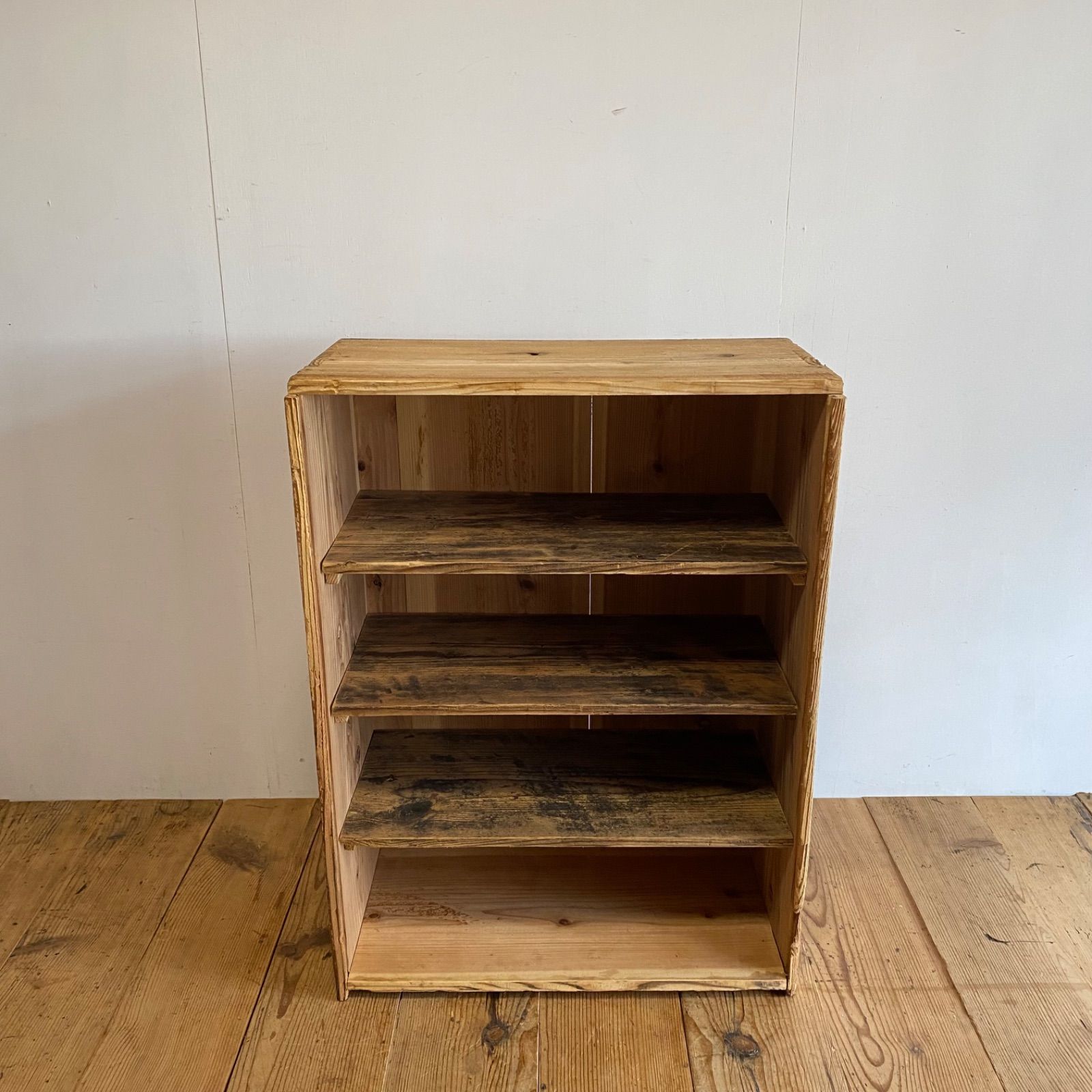 アンティーク 仕切り棚 チェスト 食器棚 書類棚 無垢材 無塗装 y319