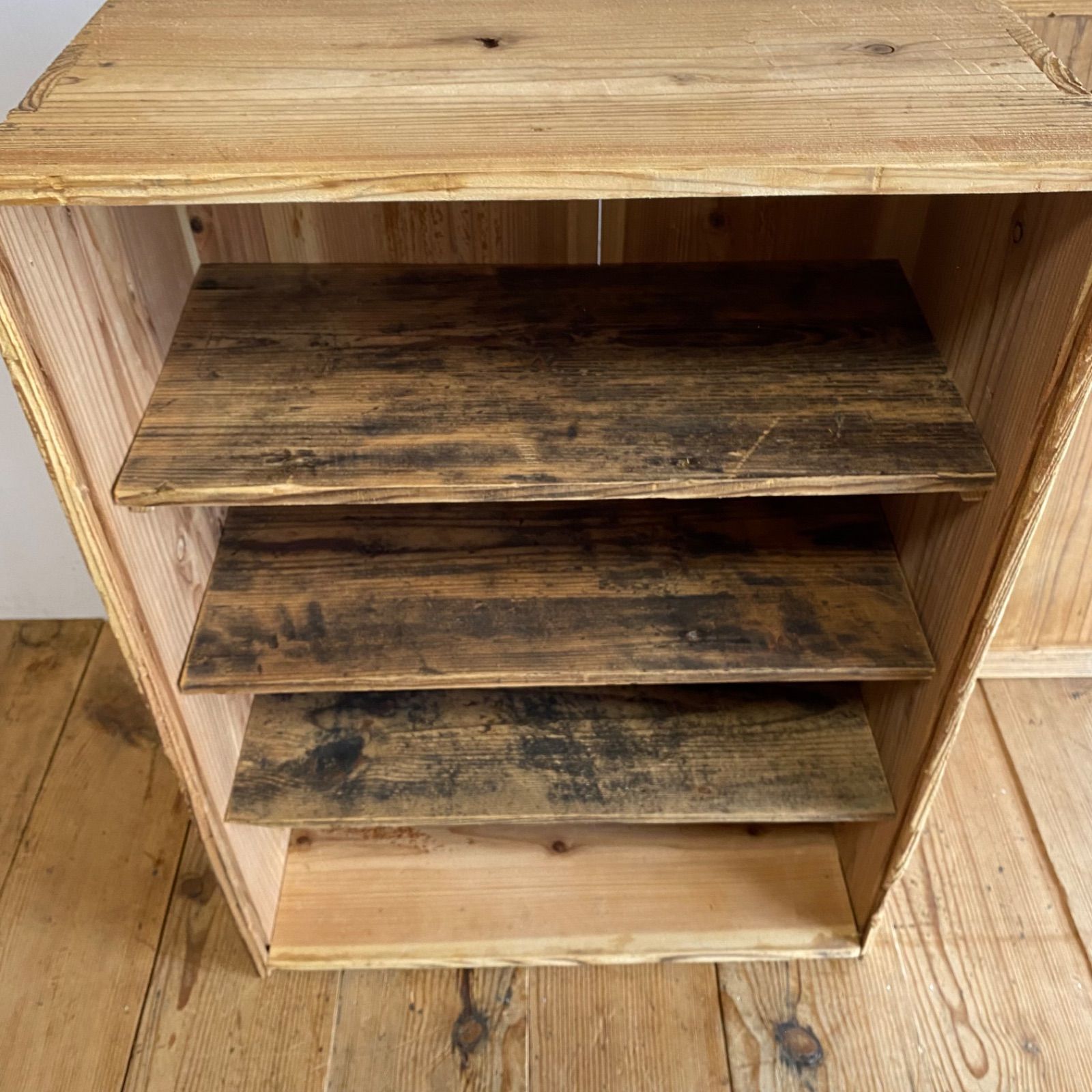 アンティーク 仕切り棚 チェスト 食器棚 書類棚 無垢材 無塗装 y319