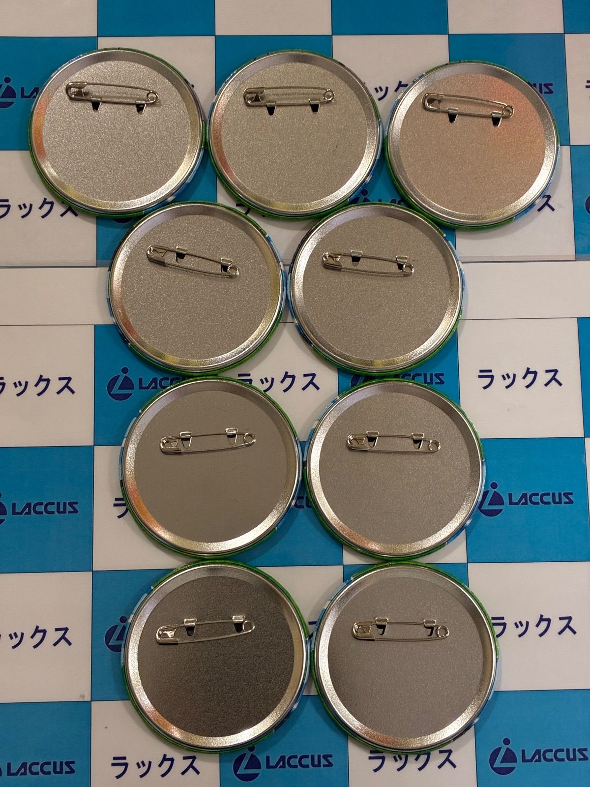 ブルーロック あたりつきラッキー缶バッジBOX 潔世一 セット - メルカリ