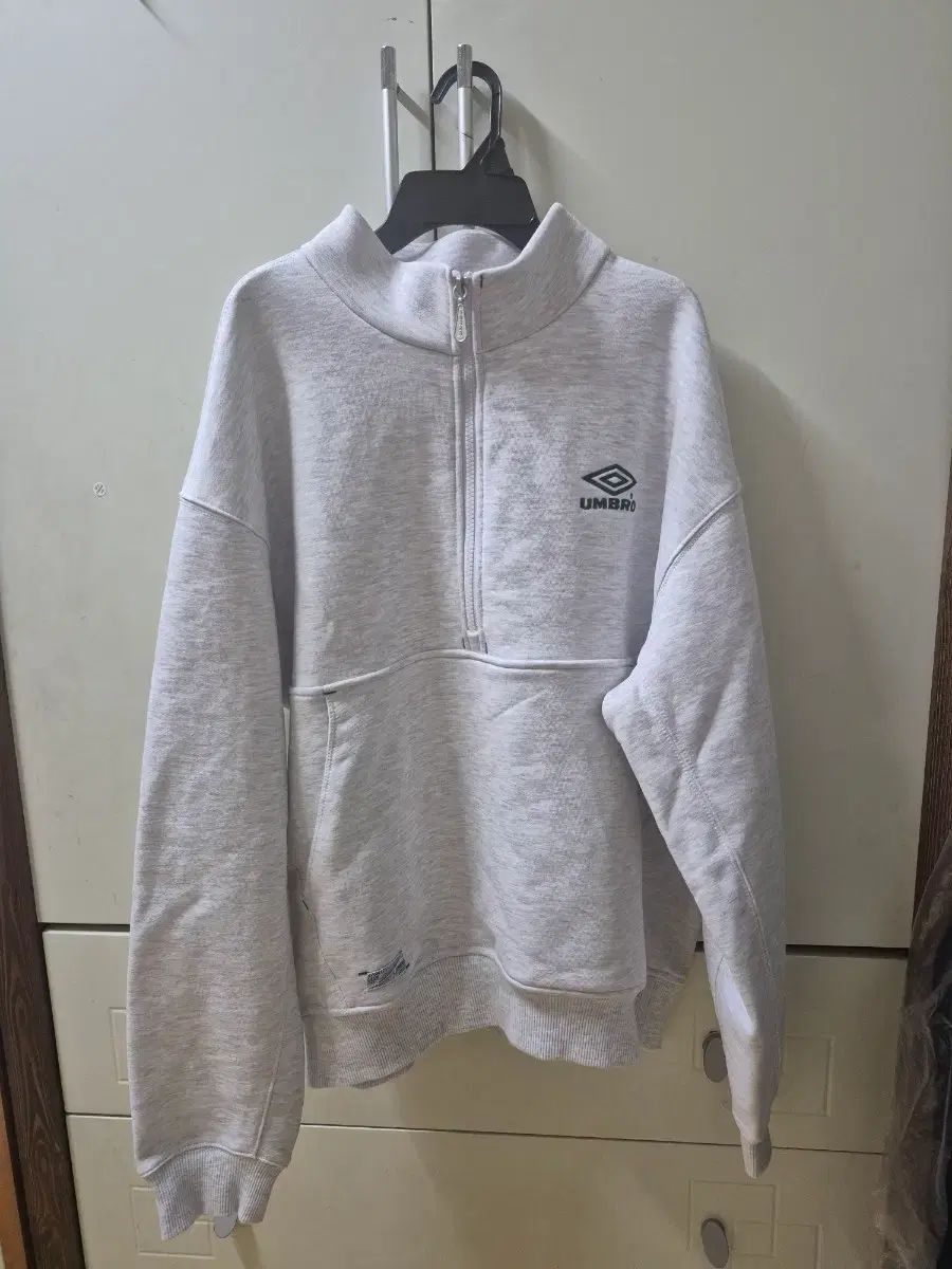 ユニセックス アンブロ ハーフジップアップ スウェット