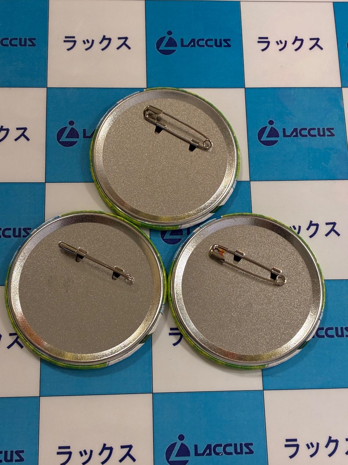 ブルーロック あたりつきラッキー缶バッジBOX オリヴァ・愛空 セット