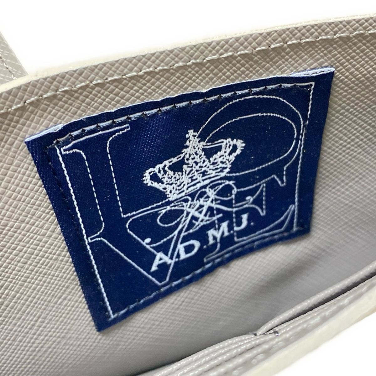 アクセソワ・ドゥ・マドモワゼル 長財布美品 - ライトグレージュ