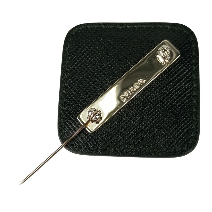 PRADA プラダ ブローチ 2IS058 ブラック ホワイト ブルー レザー