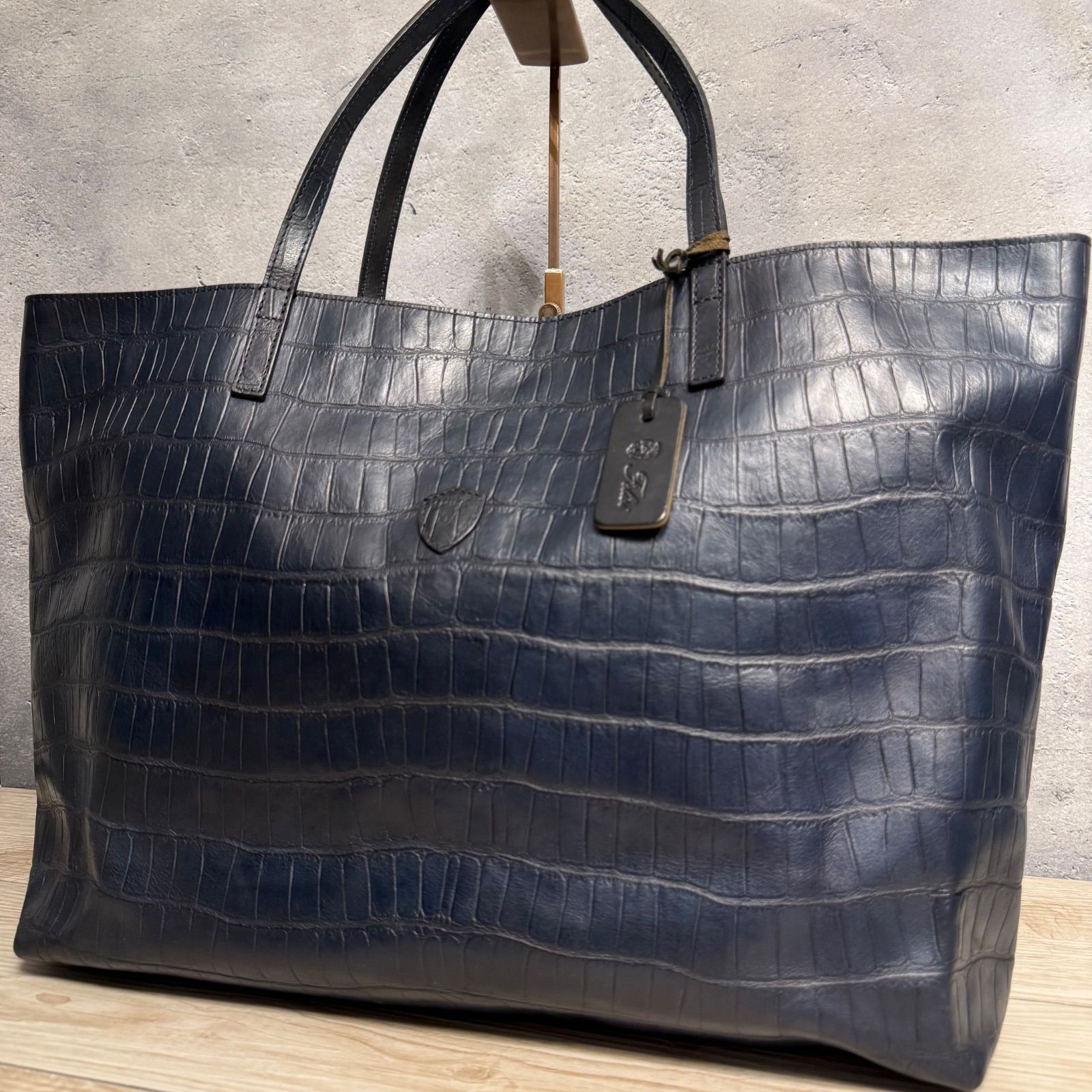 Felisi フェリージ　トートバック　クロコ　型押し　11−91ネイビー Felisi フェリージ 11-91 トートバッグ ダークネイビー 大容量 上質