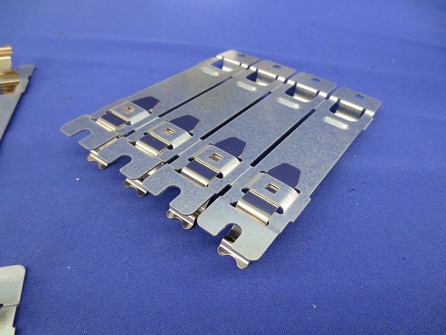 盤用パーツ 協約形取付台(7個入) BP31-1K 盤用パーツ 協約形取付台(7個入) BP31-1K - メルカリ