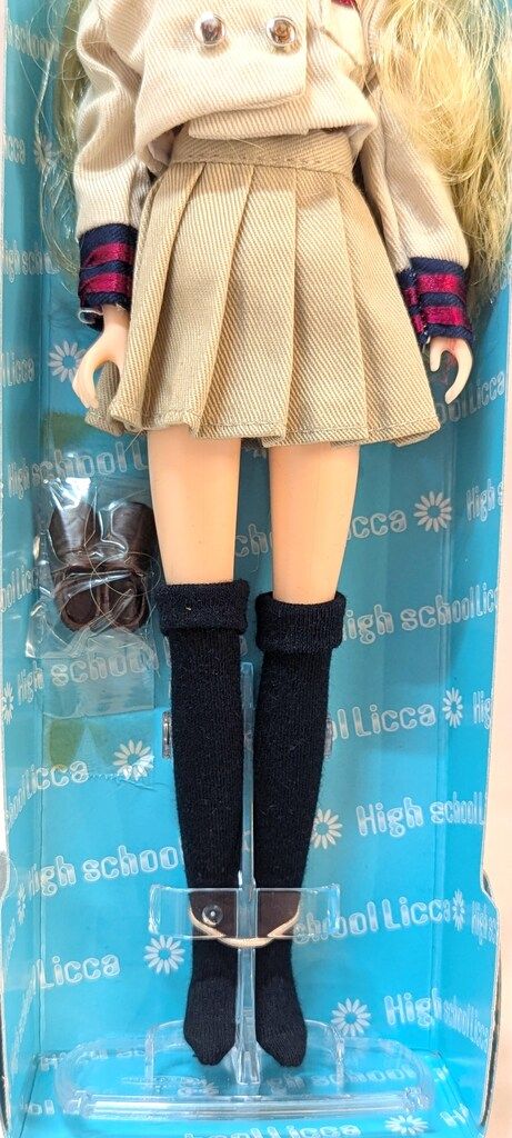 タカラ 高校生リカちゃん 高校生きらちゃん - メルカリ