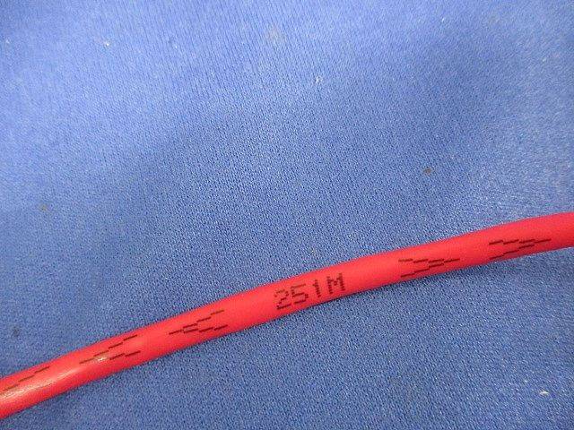 単線ケーブル 251