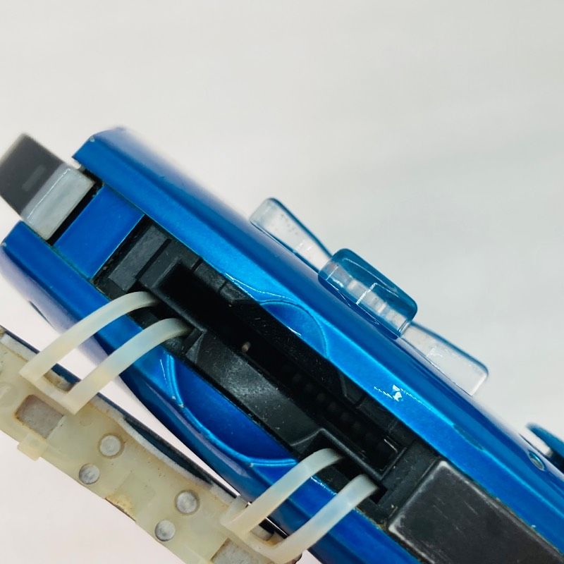 バイブラント ブルー