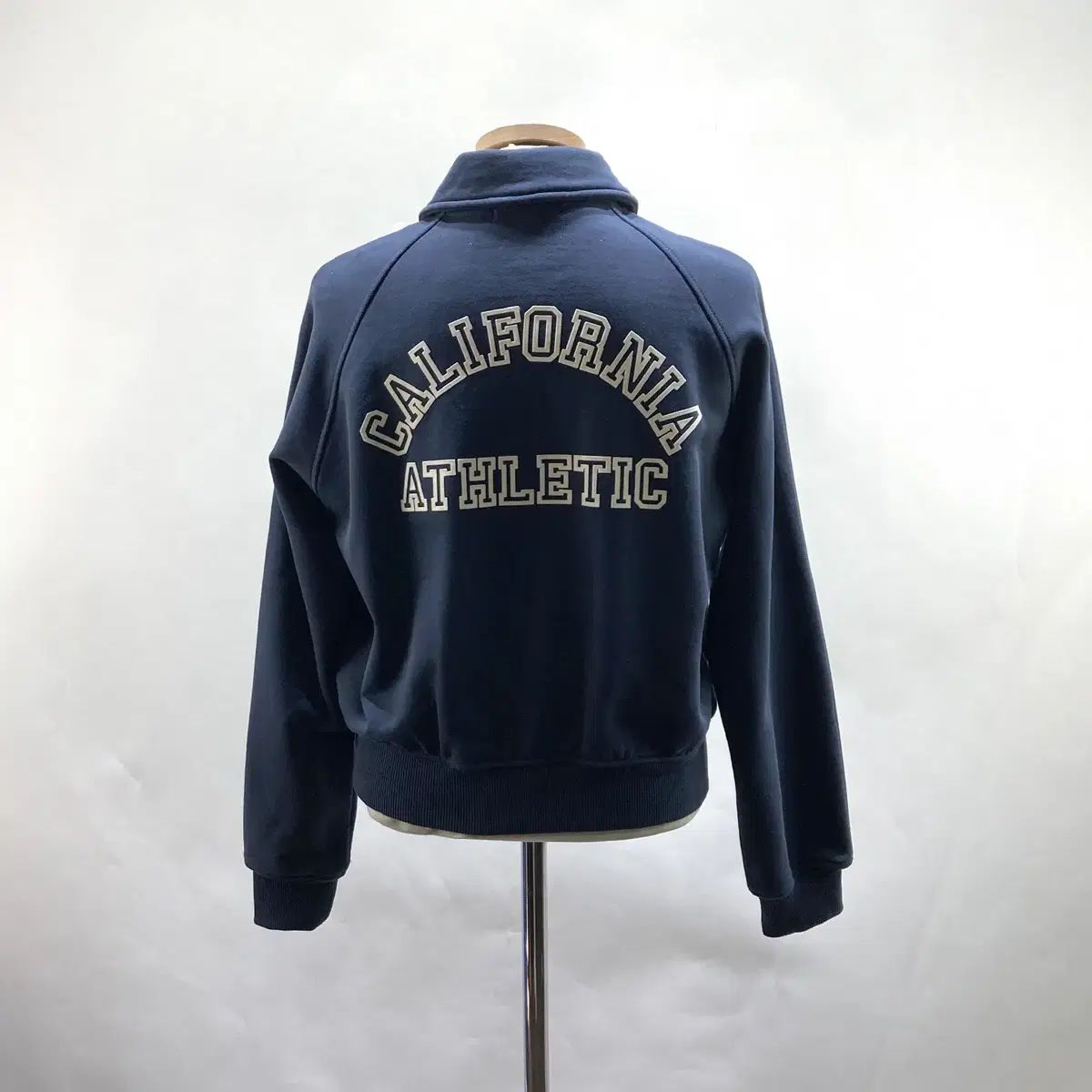 WHO.A.U 2022 レディーススタジャン ネイビー S ヴィンテージ - メルカリ