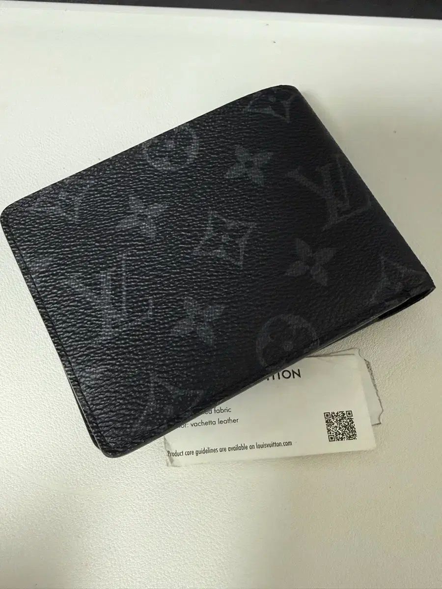 ルイヴィトン エクリプス モノグラム マルチプル 二つ折り財布 - メルカリ