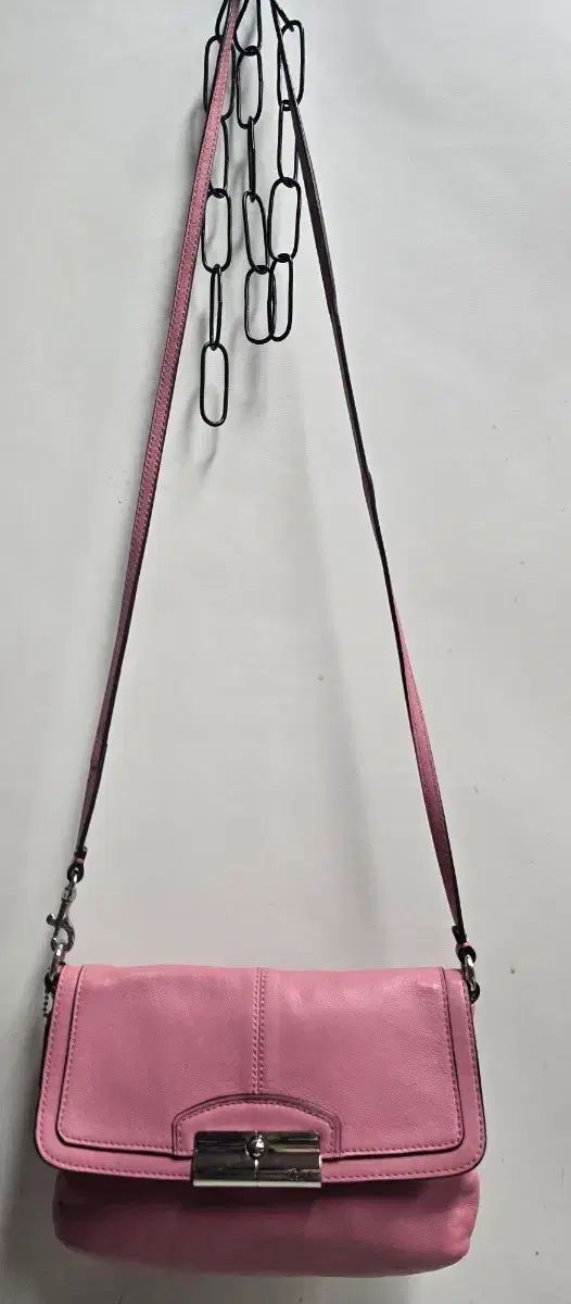 コーチ ピンク シルバー クリス スリット ミニ クロスバック