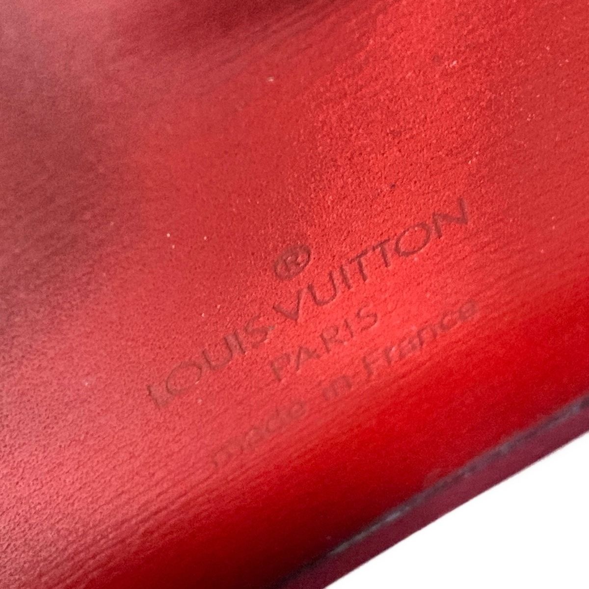 LOUIS VUITTON(ルイヴィトン) パスケース エピ ポルト2カルトヴェル