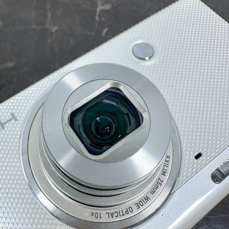 CASIO EXILIM EX-ZR70 ホワイト 1610万画素 裏面CMOS 光学10倍ズーム