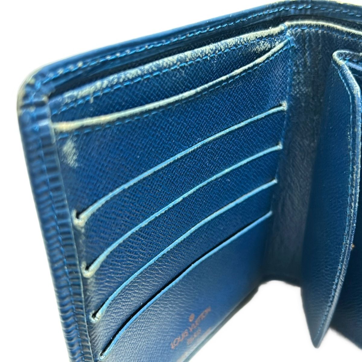 LOUIS VUITTON(ルイヴィトン) 2つ折り財布 エピ ポルトビエコンパクト