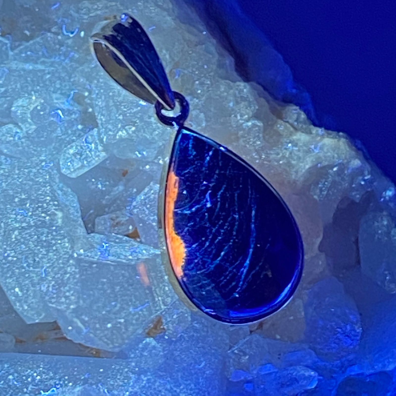 K18YG AU750 18金 アフガナイト ペンダントトップ UV変色 - メルカリ