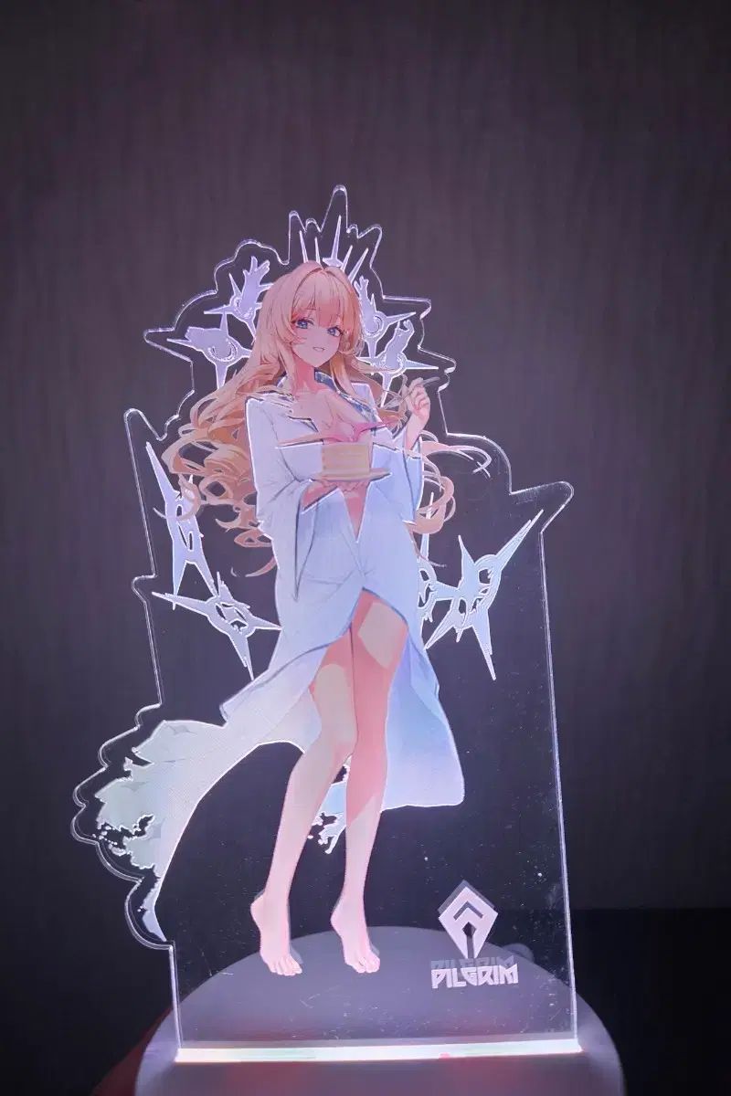 ニケ ディザート 39 アクリルムードライト クラウン - メルカリ