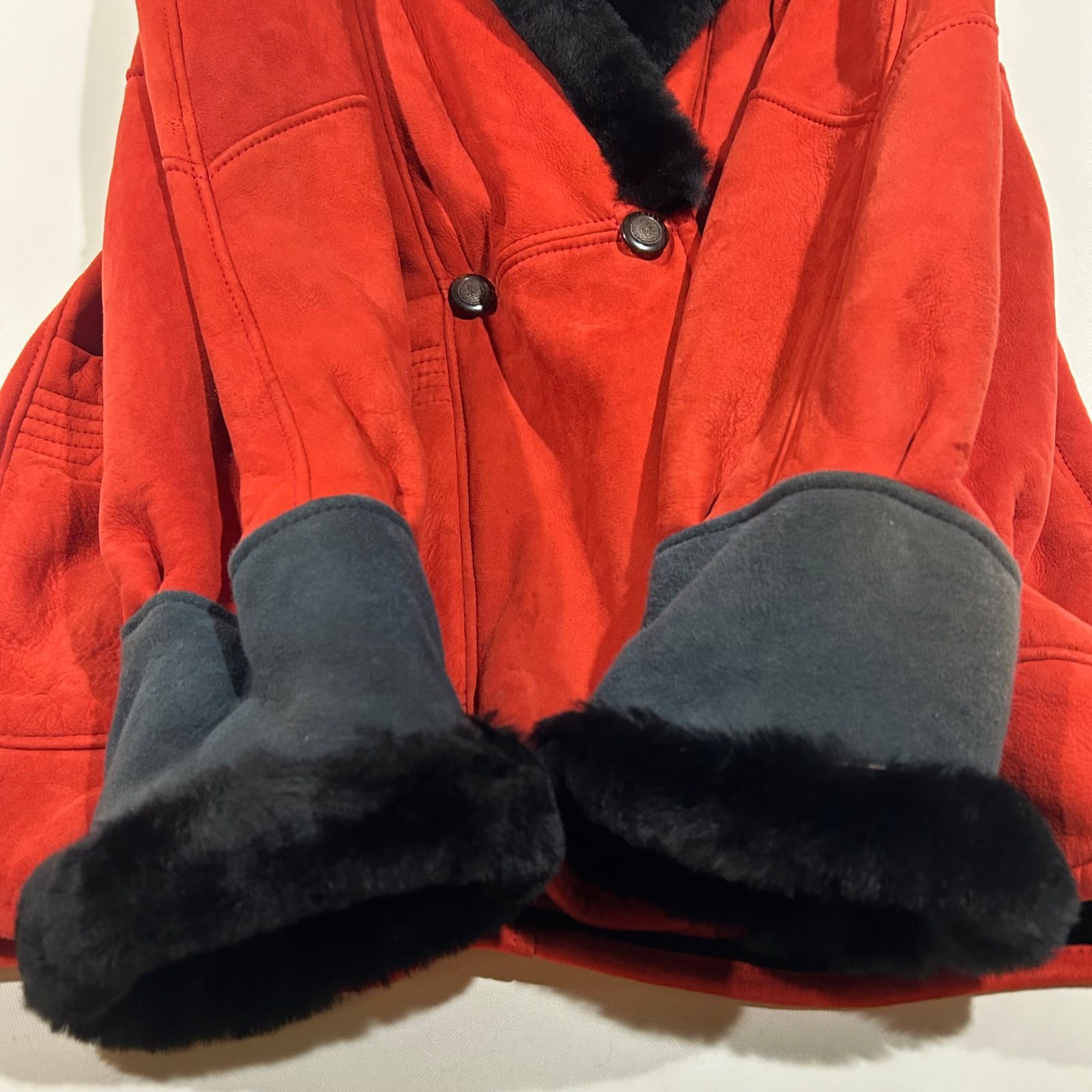 定価30万円相当!Zarrini ザリーニ 羊革 リアルムートンコート XL ザリーニ zarrini ムートンコート 女優襟 リアルレザー 羊革 赤 レッド