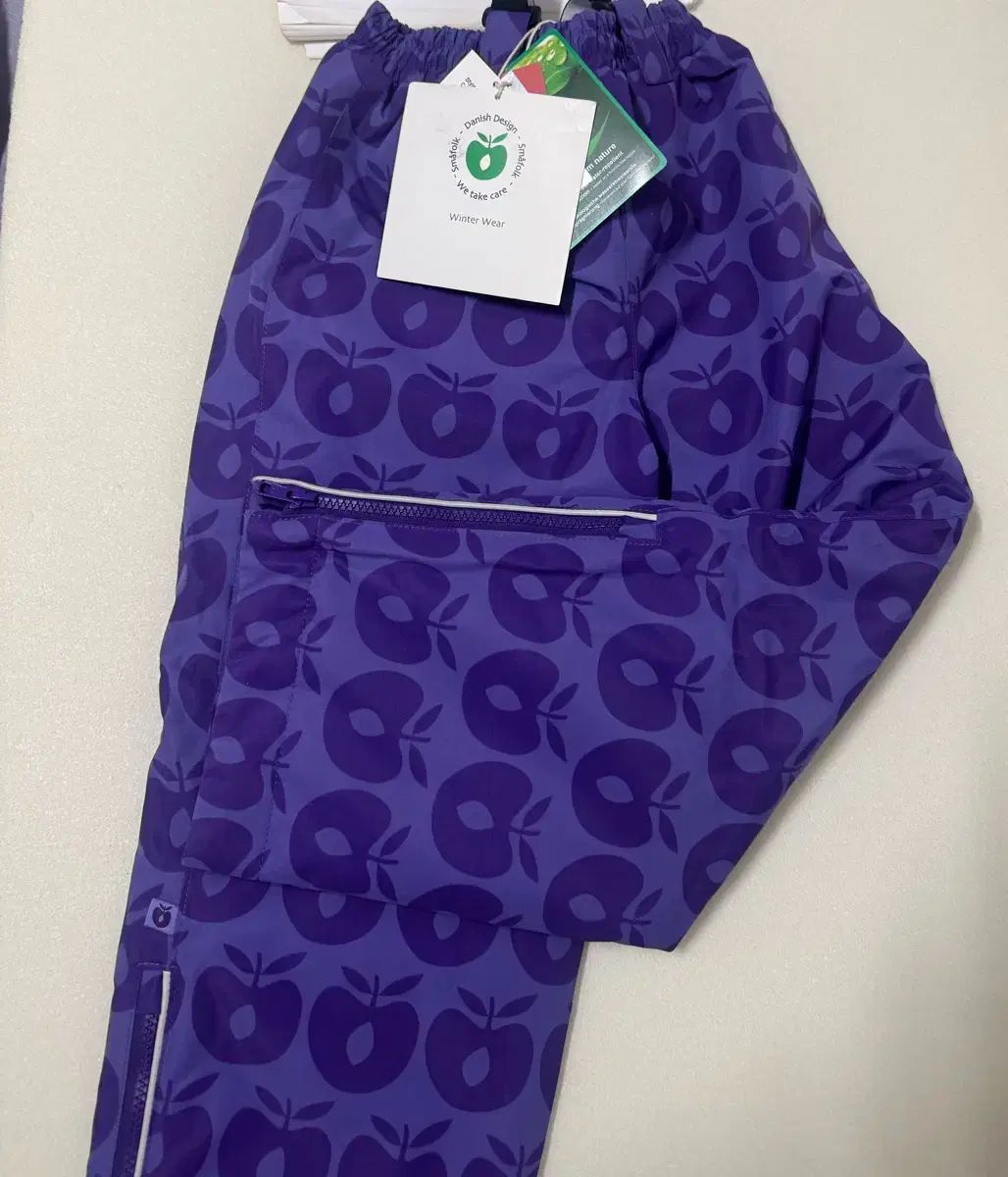 スマートフォン Apple スキー ズボン 5 6歳