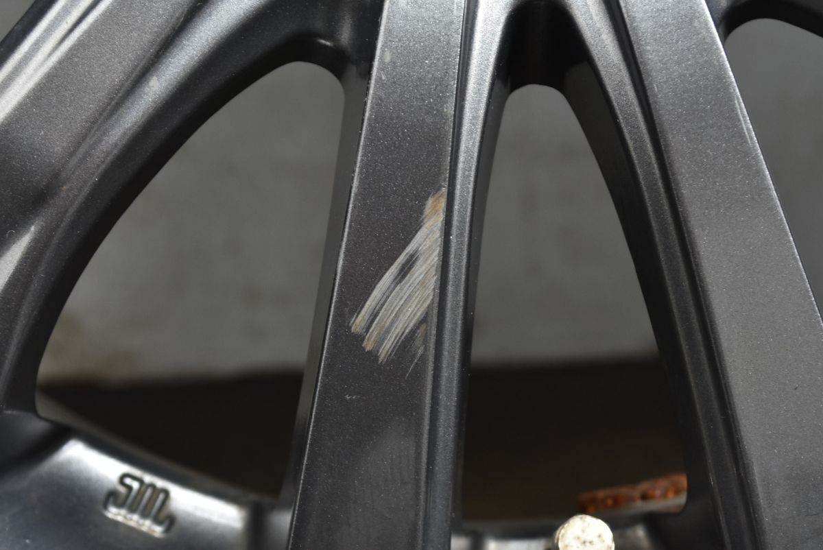 100 グッドイヤー