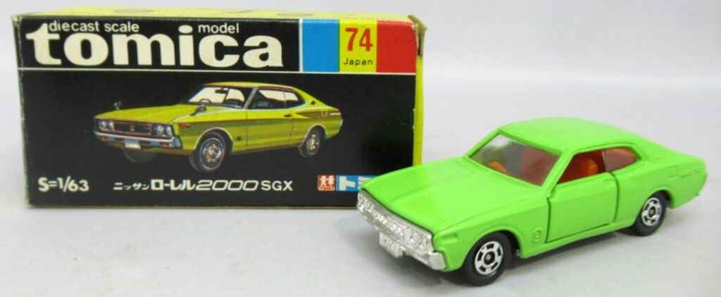 トミー トミカ黒箱日本製 ニッサンローレル2000SGX/黄緑 1H 74-1-6