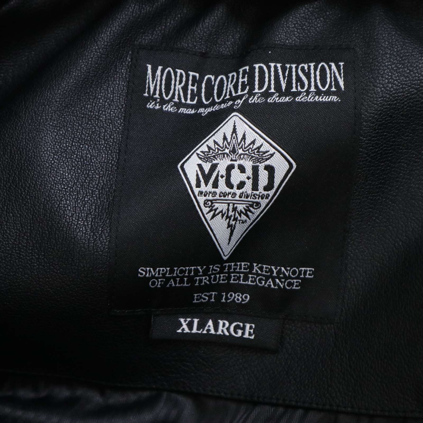 美品 23AW】MCD more core division エムシーディー 秋冬 ロゴ刺繍