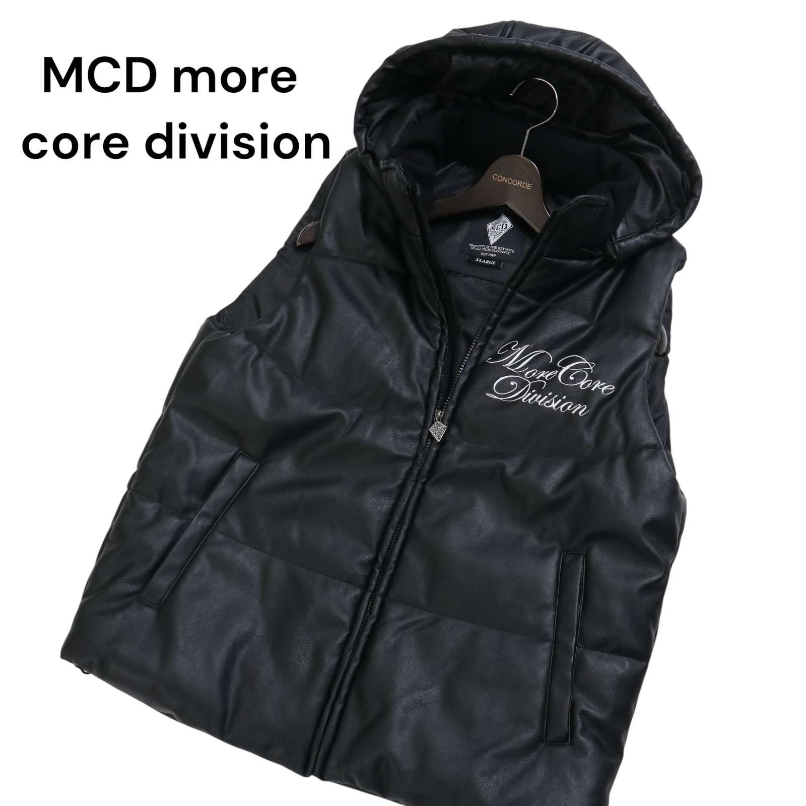 新品 MCD. More Core Division 黒 ダウン ベスト M 美品 23AW】MCD more core division エムシーディー 秋冬 ロゴ刺繍