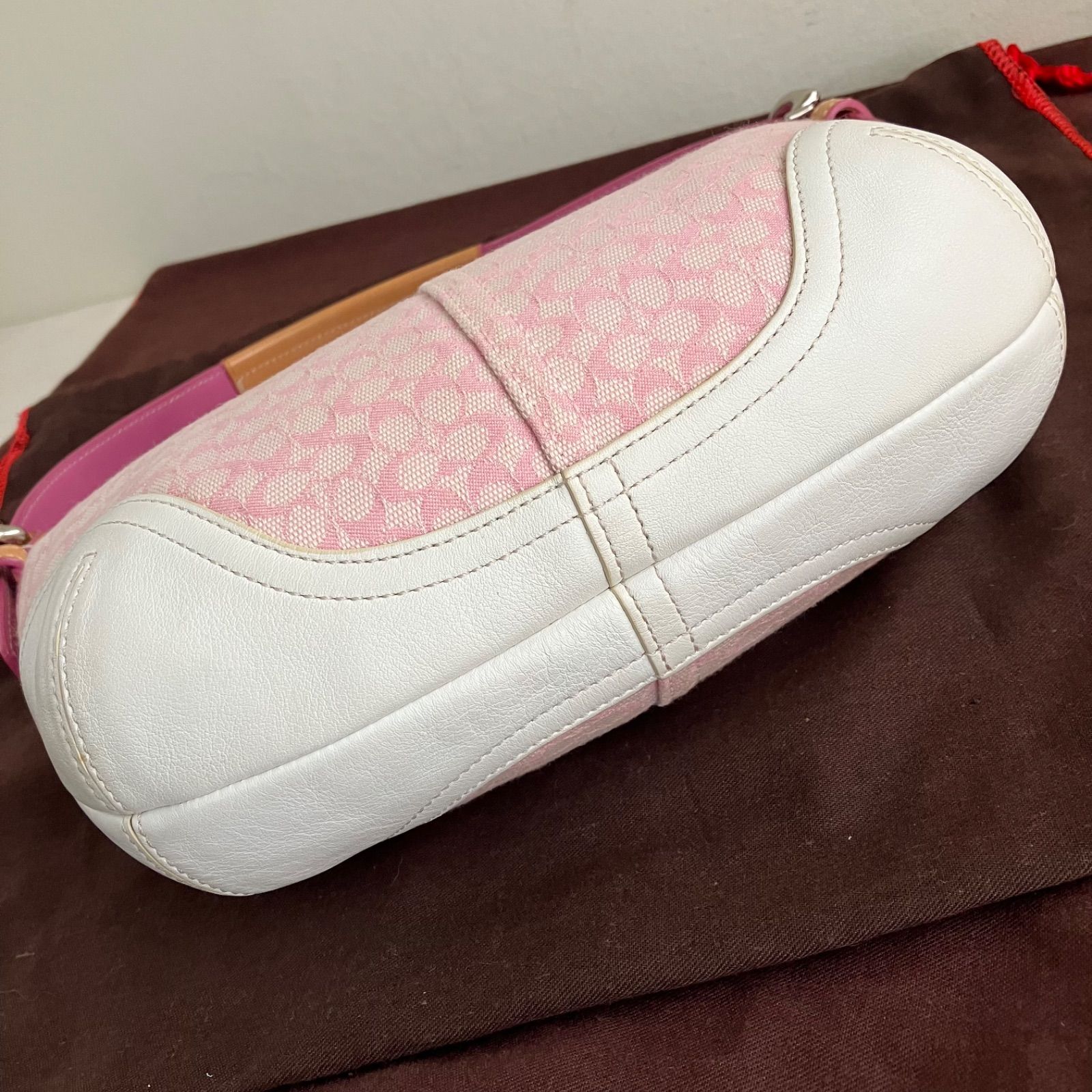 Vintage Coach y2k Mini Soho Shoulder Bag Baby Pink Small Signature 