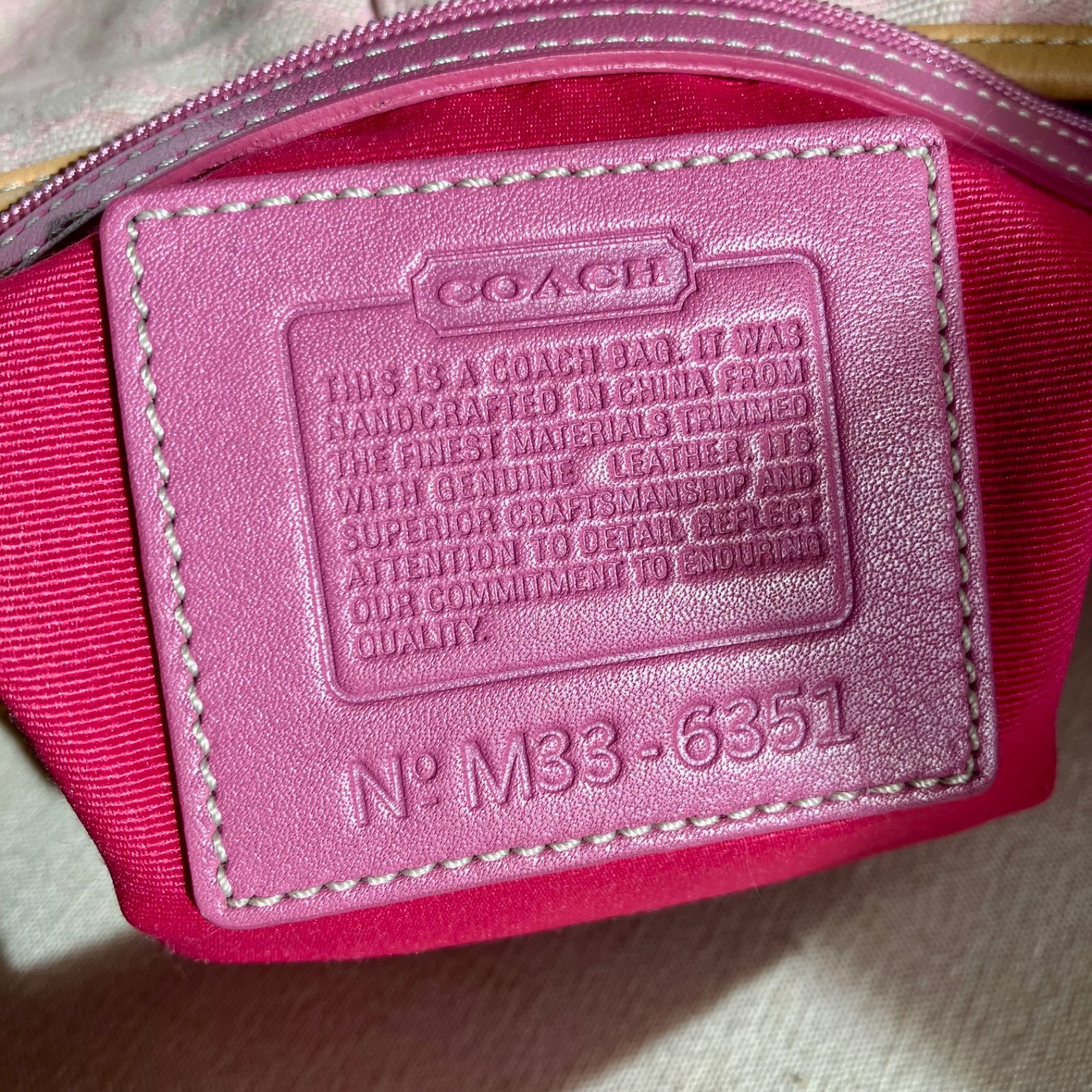 Vintage Coach y2k Mini Soho Shoulder Bag Baby Pink Small Signature