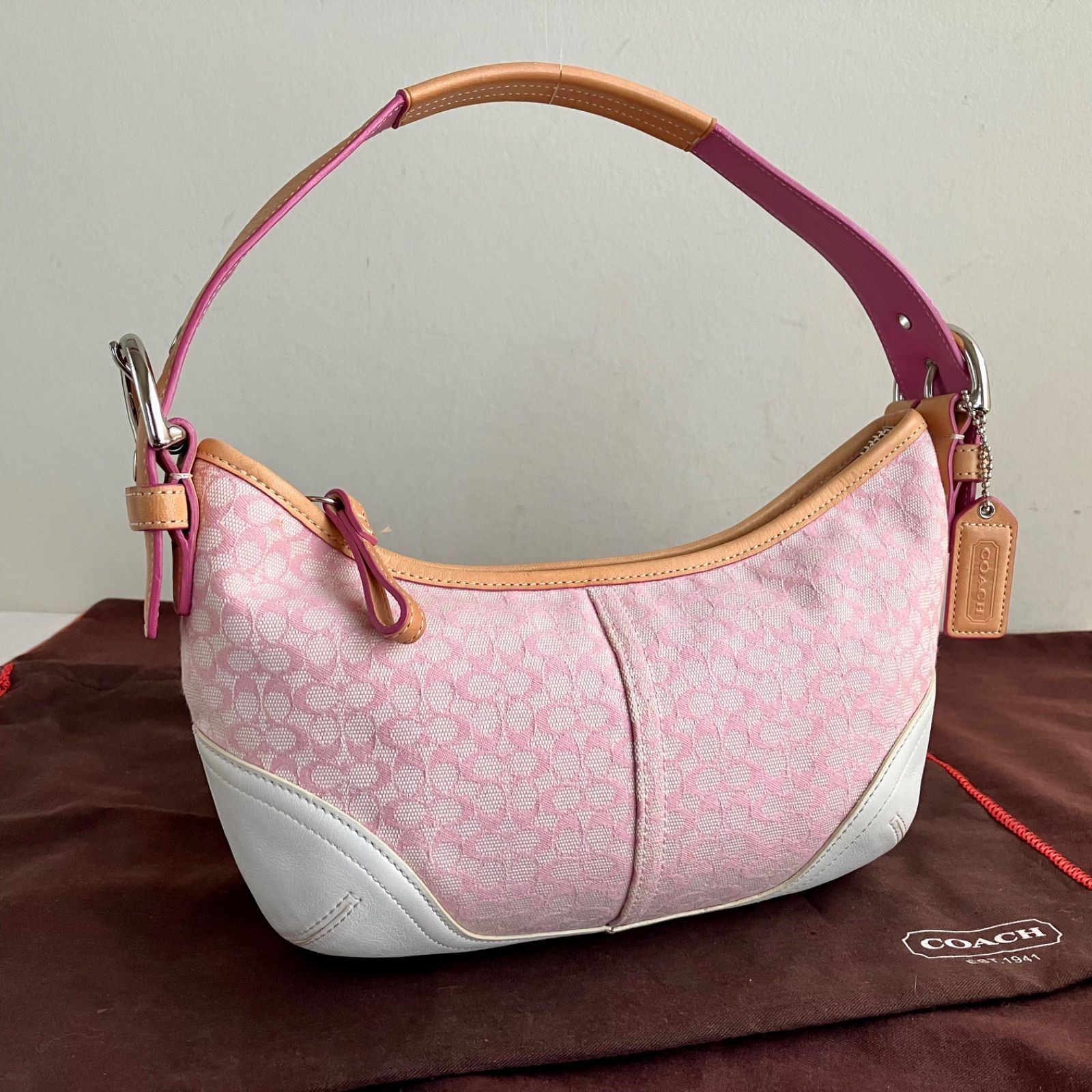 COACH Soho bag y2k pink コーチ ソーホー バッグ Vintage Coach y2k Mini Soho Shoulder Bag Baby Pink Small Signature