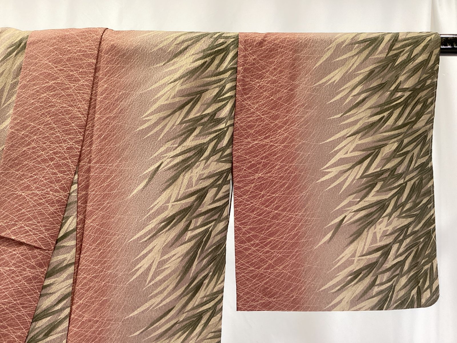 小紋/美品/正絹/ワイン×グレー×ベージュ/仕立上がり/適応身長156～161