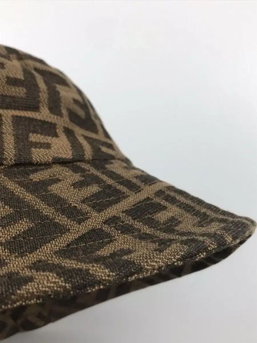 FENDI フェンディ FF ロゴ ブラウン バケットハット