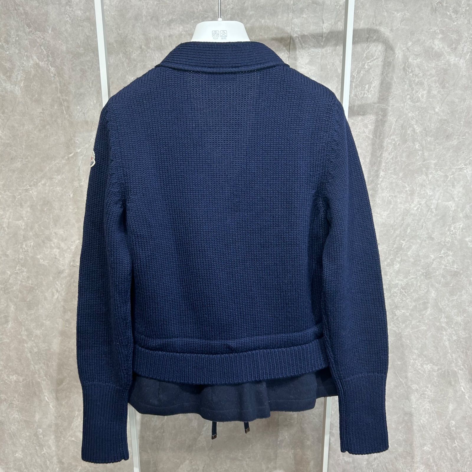 なみのすけMONCLER モンクレールダウンニットジャケットネイビーS MONCLER モンクレールダウンニットジャケットネイビーS - メルカリ