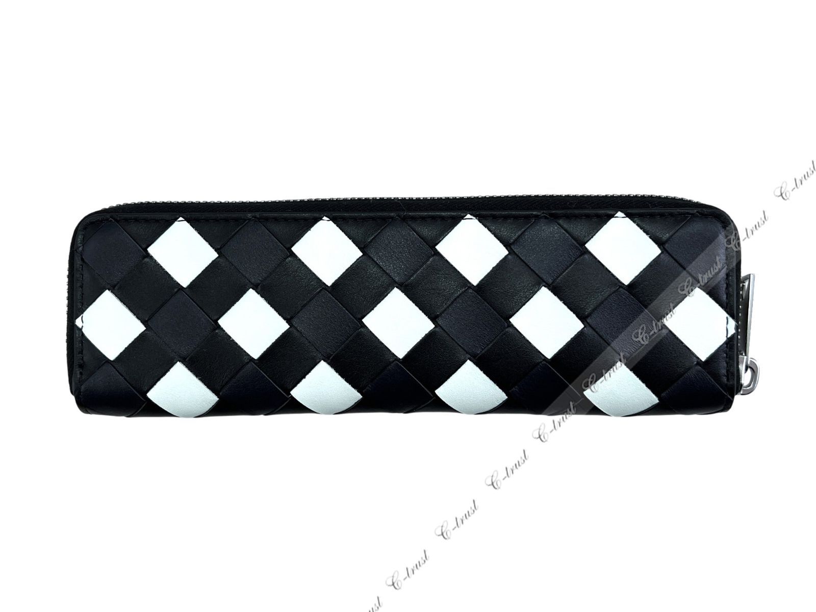 ジップ イントレ