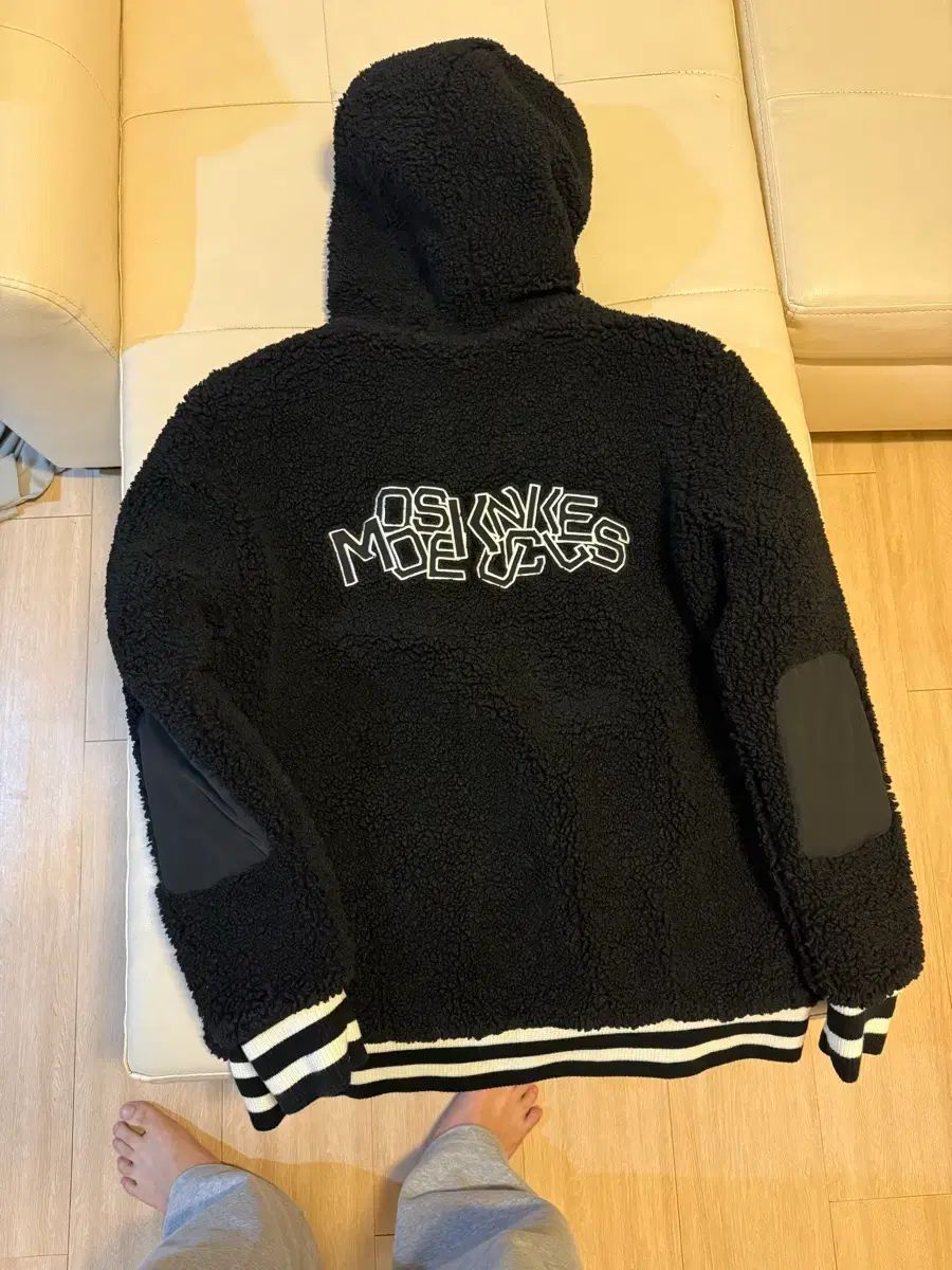 ムースナックルズ ブラック フリース フードジップアップ - メルカリ