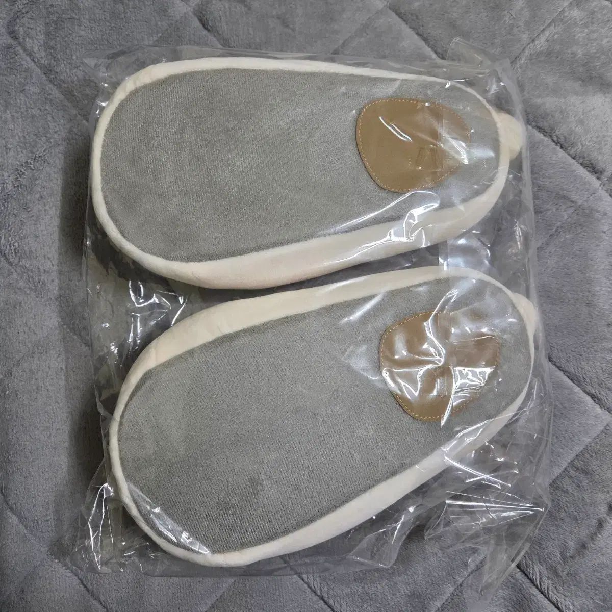 自分ツッコミくま ルームシューズ スリッパ 室内履き