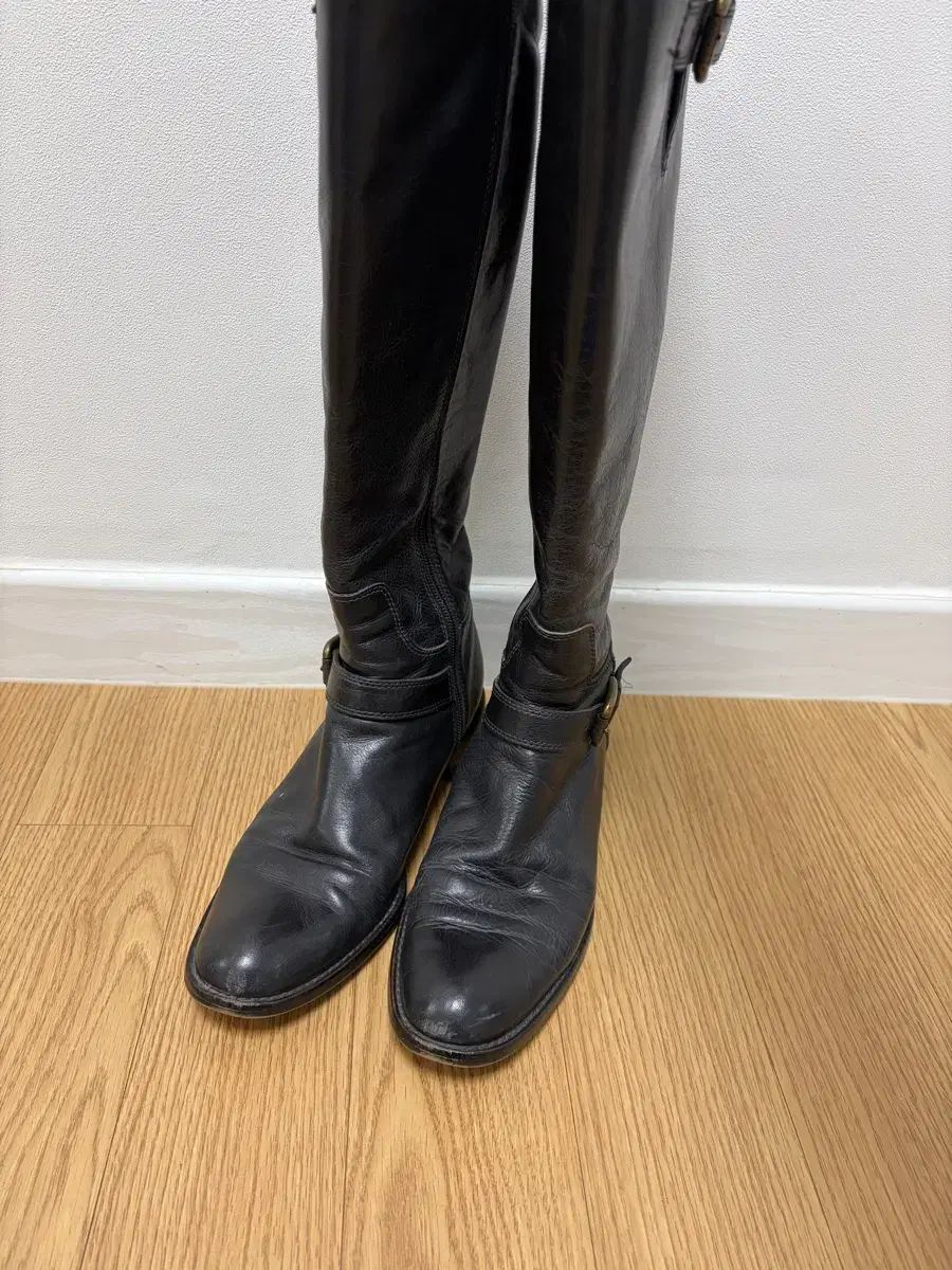 マーガレットハウエル ロング