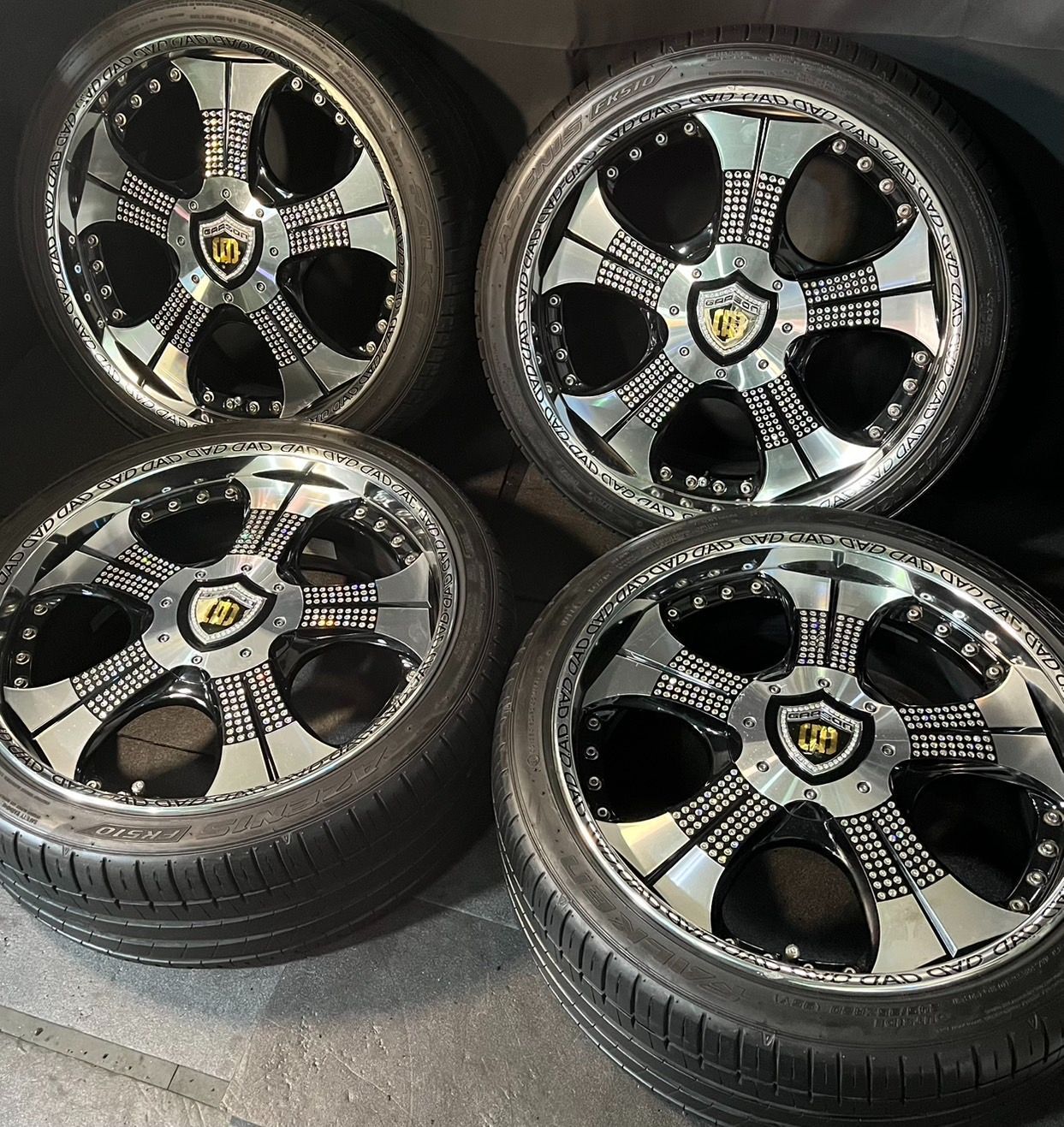 DAD ギャルソン ツェンレイン カイザー 20インチ 8.5J +38 PCD114.3 21