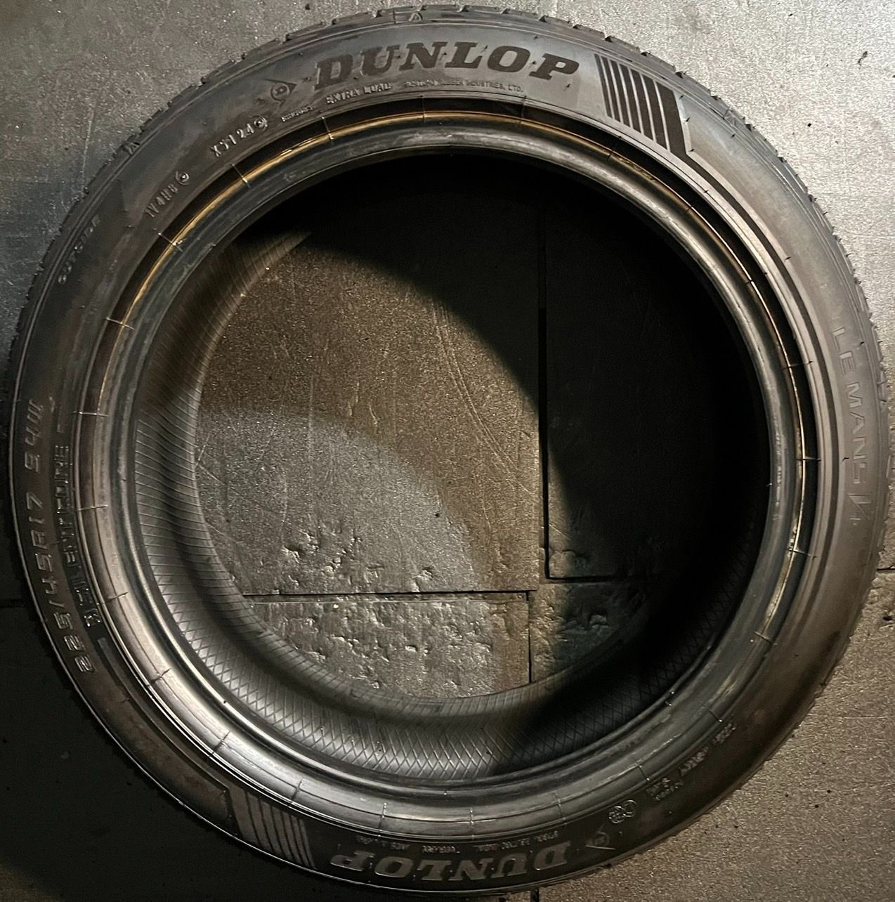 うっすらイボ 2024年製 溝9.8分山 ダンロップ DUNLOP ルマン LE MANS