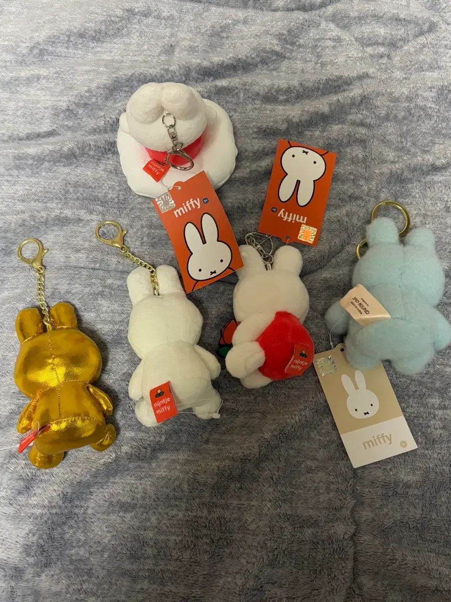 新品 ミッフィー ぬいぐるみ キーホルダー セット 5種 まとめ - メルカリ