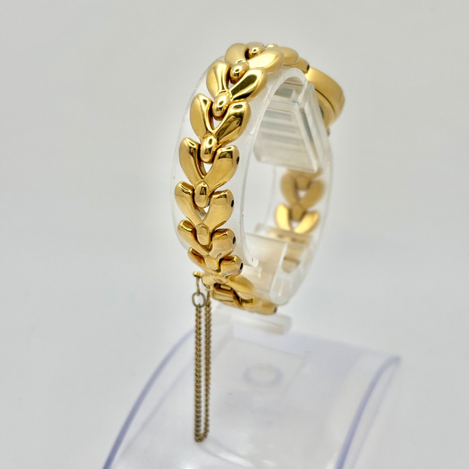 美品/新品電池】NINA RICCI ニナリッチ 1Pダイヤ ゴールド レディース