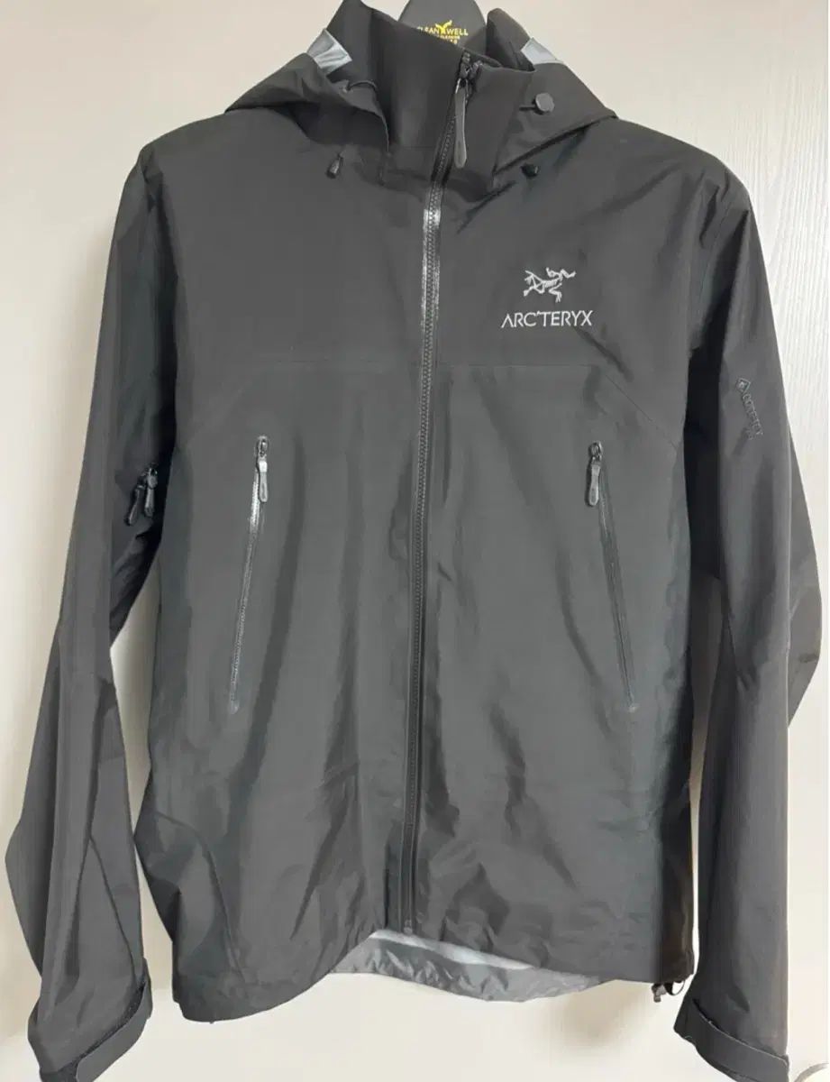 ARC TERYX アークテリクス ベータ ar S サイズ