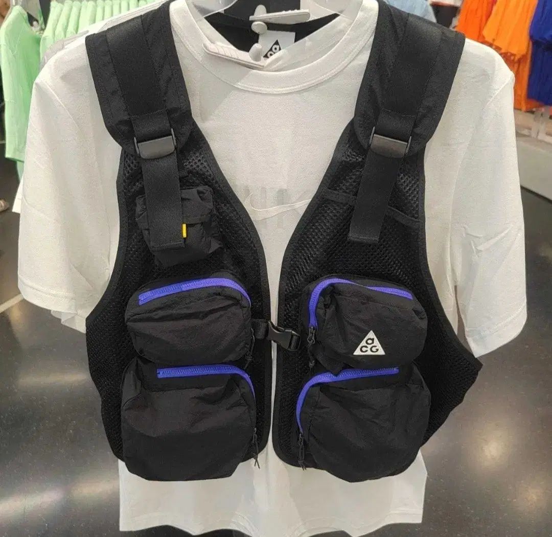 高品質 ナイキ acg ベスト 新品、ナイキACGベスト
