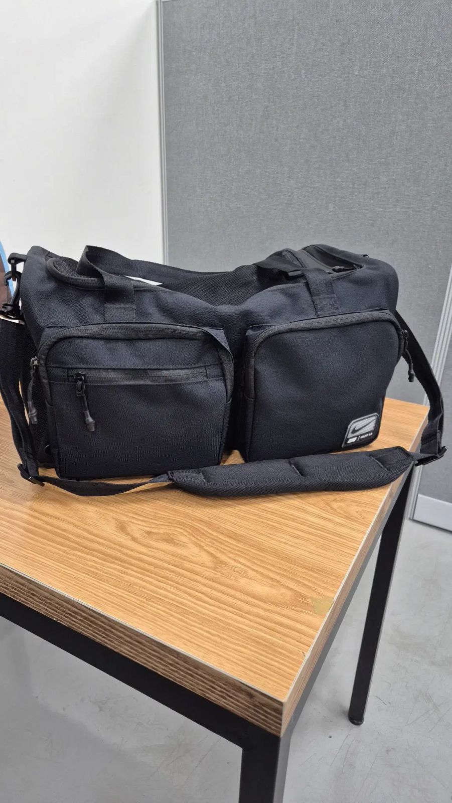 ナイキ ダッフルバッグ FN 4206-010