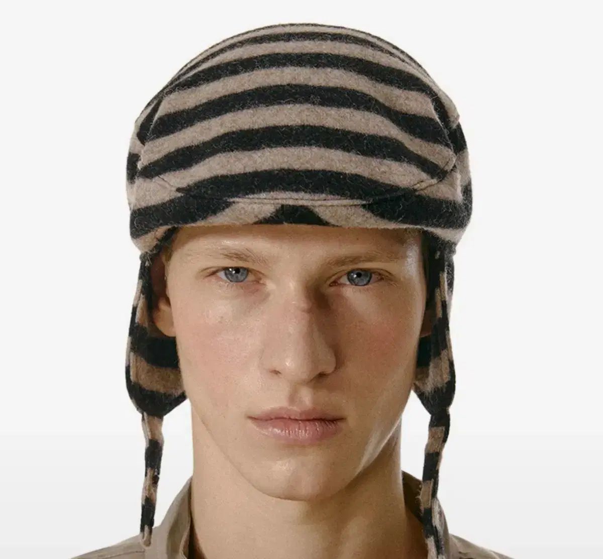 テケット イヤーフラップ ハンチングキャップ グレー Earflap Hunting cap