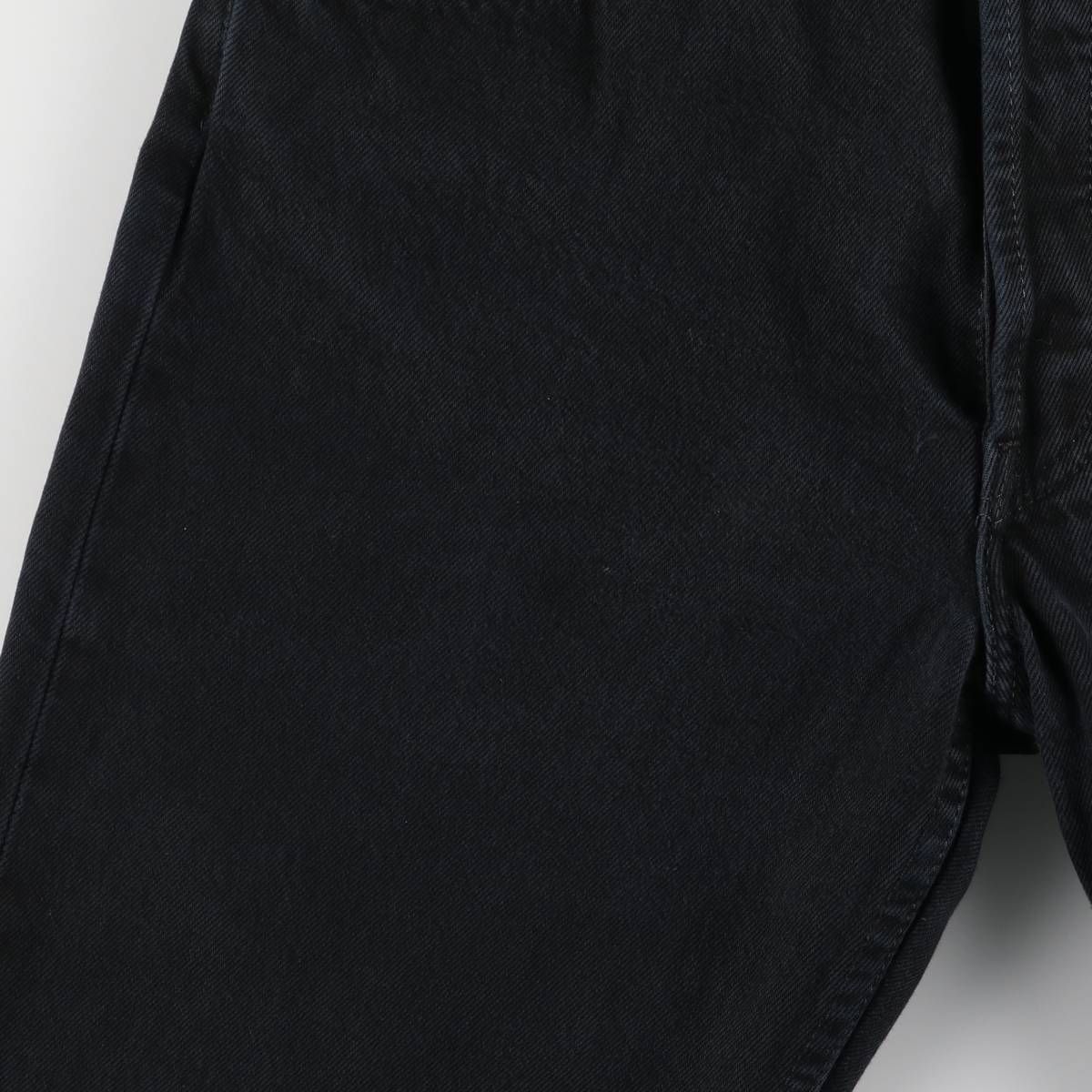 ストレートデニムパンツ