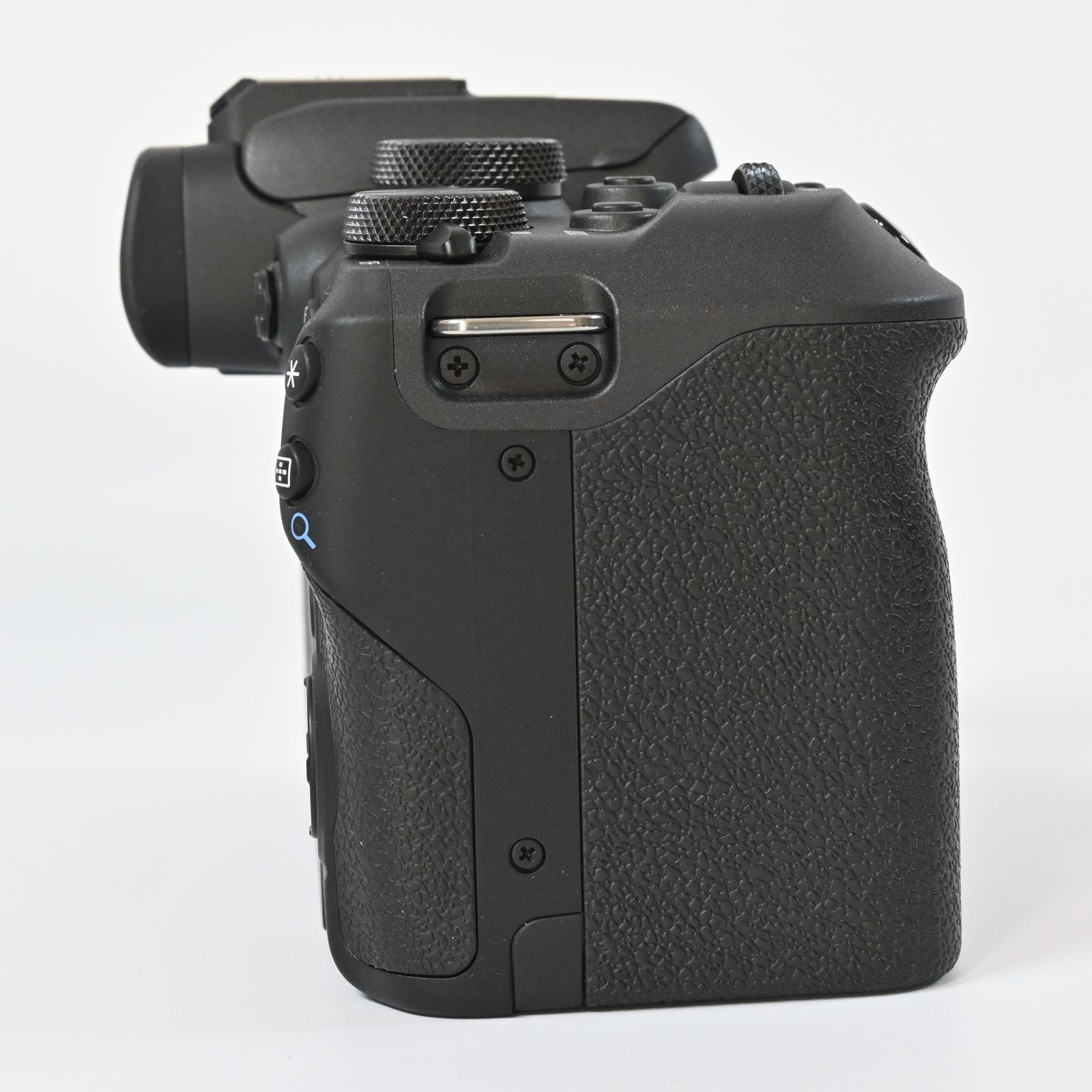 ☆極上品☆Canon EOS R10 ボディ ショット数 1000以下 - メルカリ