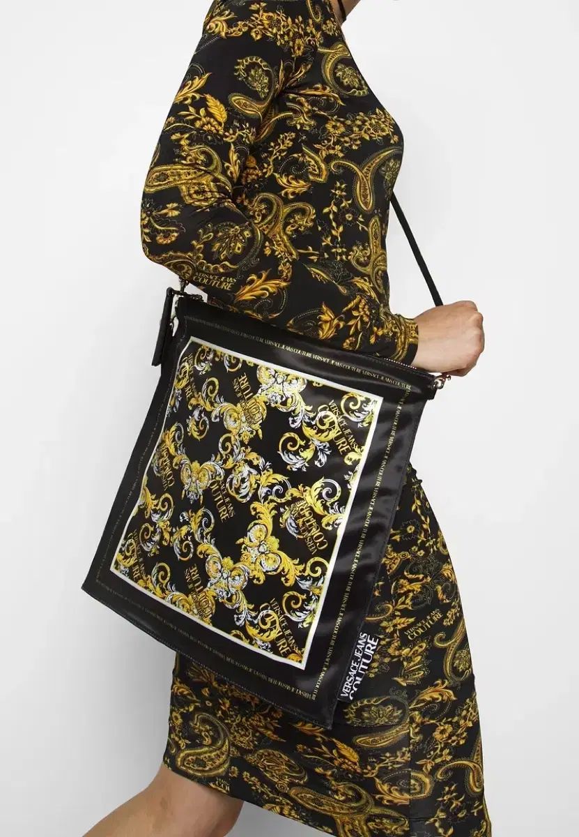 ユニセックス Versace ヴェルサーチェ ジーンズ クロスバック